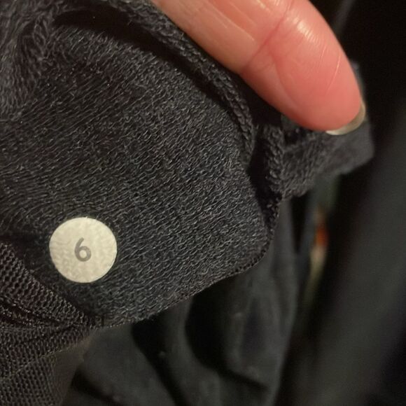 Lululemon Cut Above Graphic Hoodie Expression Sz 6 Black 658 - Picture 5 of 8